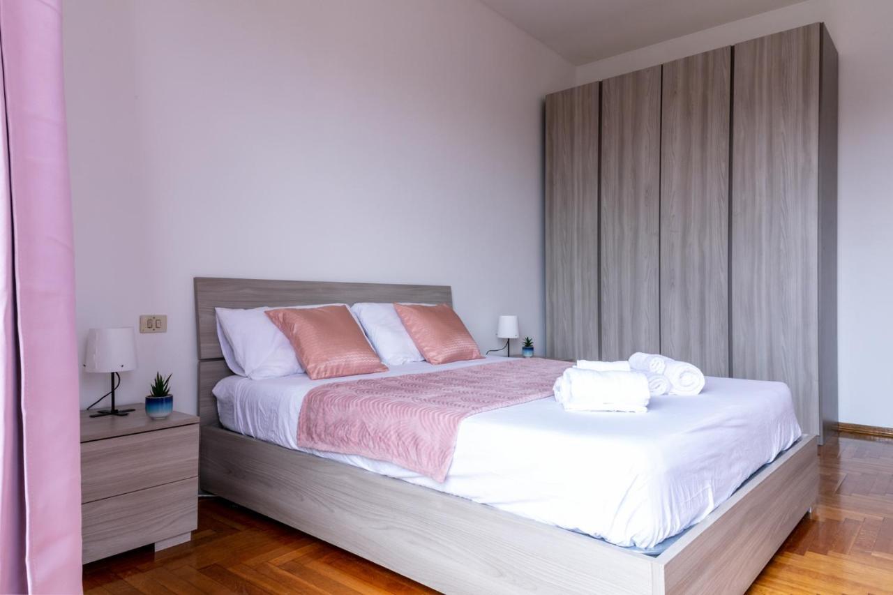 Dehomes - Luxury Grand Suite Μιλάνο Εξωτερικό φωτογραφία